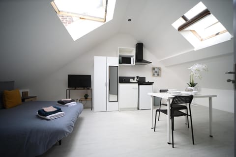 Le Péronne-5 Apartment in Cambrai