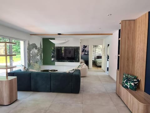 Villa Écrin Du Lac Villa in Bourgogne-Franche-Comté