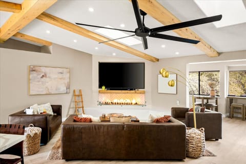 Huge Sedona Compound Gym Two Spas Casitas Pond House in Sedona