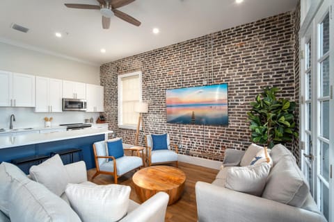 Harbor House Suite A House in Key West