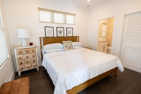 Helluva Happy Place House in Key West