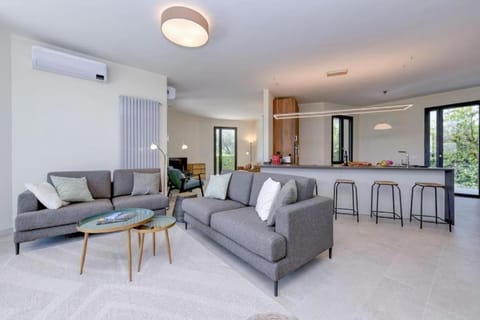 Villa Fortuna Villa in Manerba del Garda