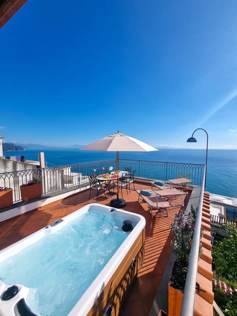 Hot Tub, Sea view, sunbed