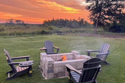 Waterfront Views! Countryside Cabin in Clermont Cabin in Groveland