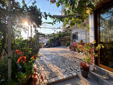 Zejnati Home Saranda House in Sarandë