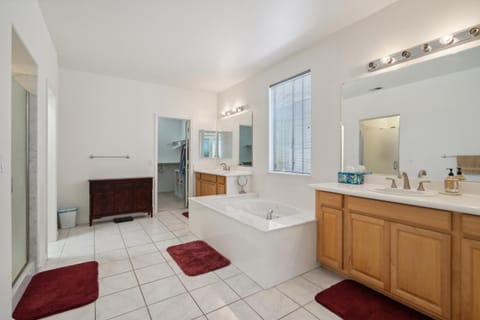 Sunny Serenity- Pet Friendly 5BR Home In San Jose House in Willow Glen