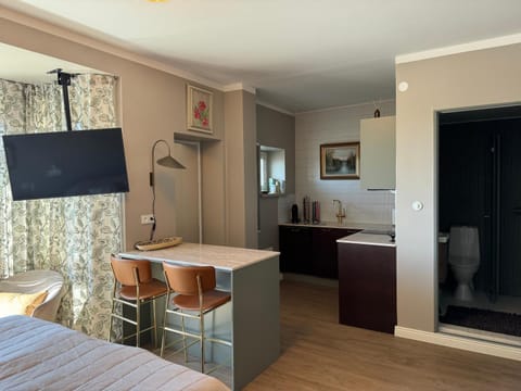 TV and multimedia, Living room, Dining area