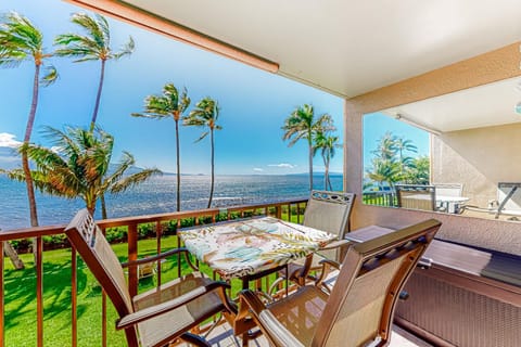 Maalaea Banyans 214 Apartment in Maalaea