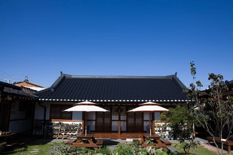 Property building, Garden
