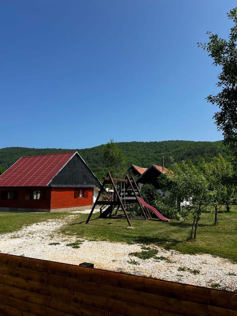 Property building, Garden, Entertainment