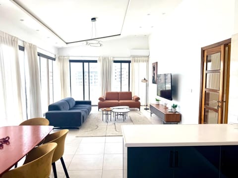 Patio, TV and multimedia, Living room, Dining area, internet, elevator