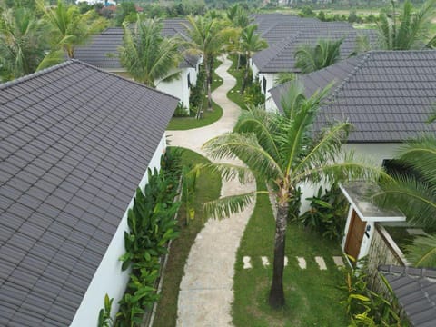 Property building, Natural landscape, Garden, Garden view