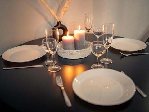 Food and drinks, Food, Drinks