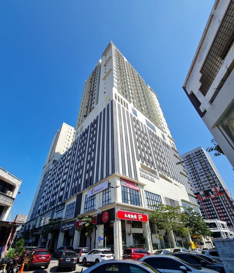 Property building, City view