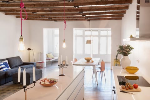 Living room, Dining area