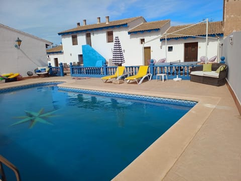 Property building, Balcony/Terrace, Swimming pool, Entertainment, Public Bath