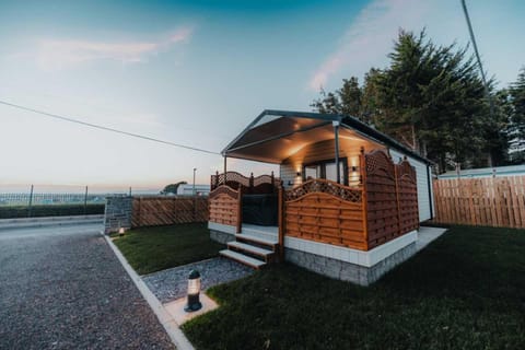 Benone Retreat Campground/ 
RV Resort in Northern Ireland