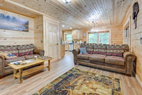Adams Cabin with Game Room and Fire Pit Cabin in Wisconsin