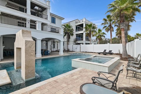 Trip Around The Sun House in Destin