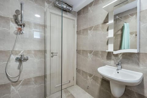 Luka 17 Apartment in Kotor Municipality