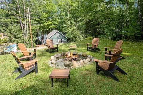 Belleau Lake Escape Chalet in Wakefield