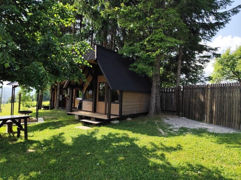 Property building, Natural landscape, Garden view