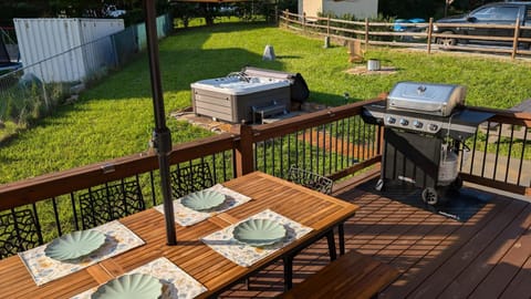 Blueridge Brew View House in Fairview