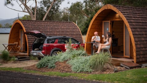 Property building, People, Guests, Parking