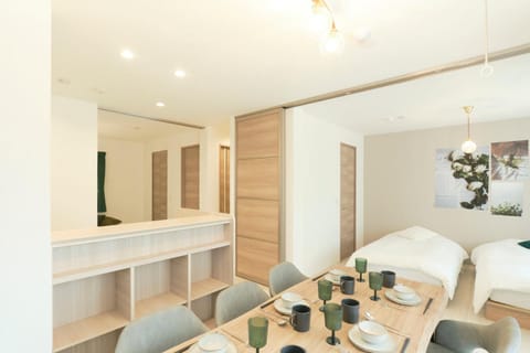 Living room, Dining area