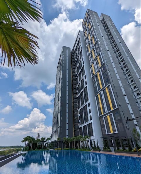 Property building, Swimming pool