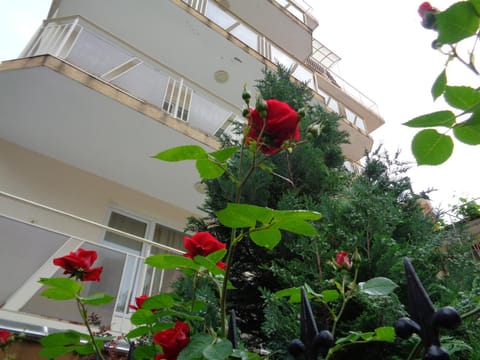 Стаи за гости" Герови" Bed and Breakfast in Nessebar