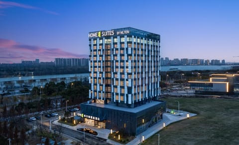 Property building, Night