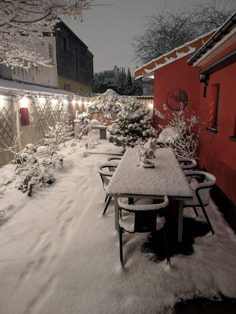 Studio climatisé avec jardin - proche Paris House in Saint-Maur-des-Fossés