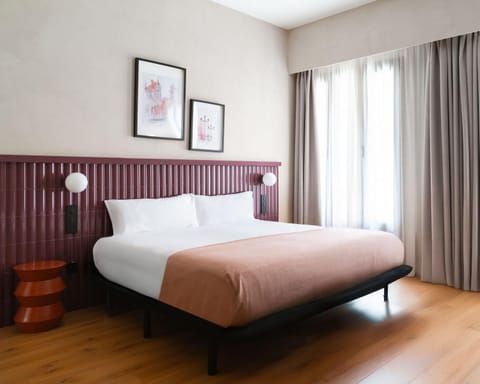Bed, Decorative detail, Bedroom