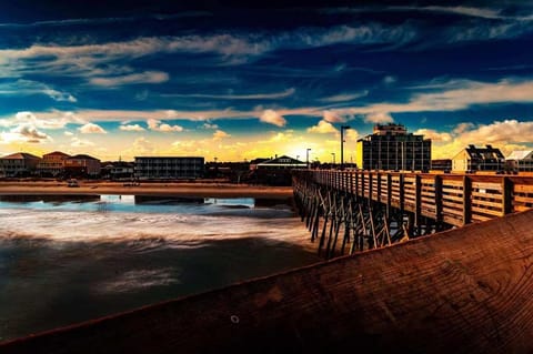 Condo with Breathtaking Views in Murrells Inlet House in Garden City