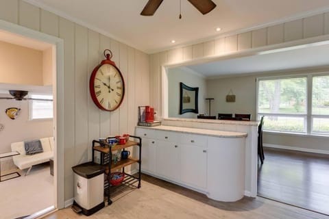 Fire Pit-Great Neighborhood-15 Min to Broadway House in Hermitage