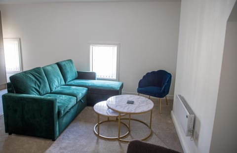 Balmoral Stays 5 - Second Floor Apartment in Blackpool