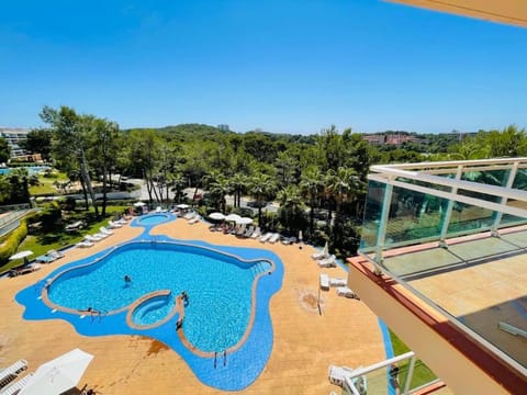Pool view, Swimming pool