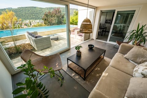 Balcony/Terrace, Living room