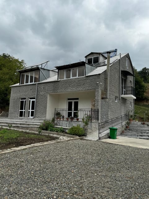 Property building, Day