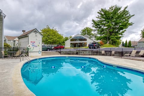 5 Star Summit View, adjacent to the National Park House in Gatlinburg