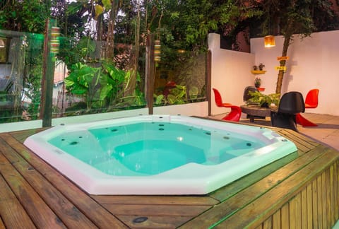 Garden, Hot Tub, Garden view, Swimming pool