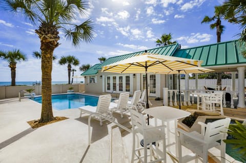 Patio, Sea view, Swimming pool, Swimming pool