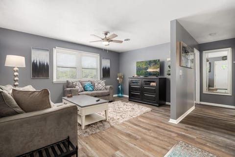 2BD in Bartonville close to DT Peoria House in Illinois