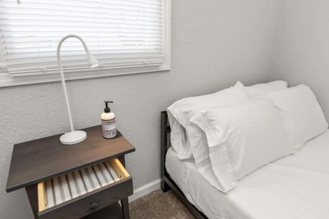 VERDE VIBES - Cute 2BD home in the Heights House in Peoria