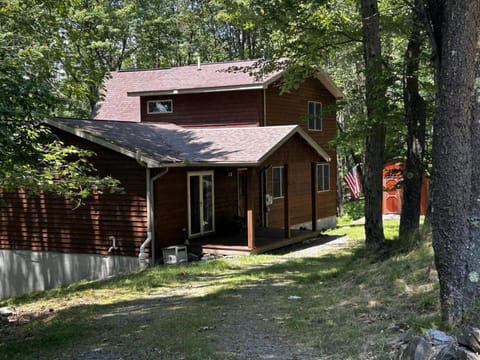 The Fox Den House in Shenandoah Valley