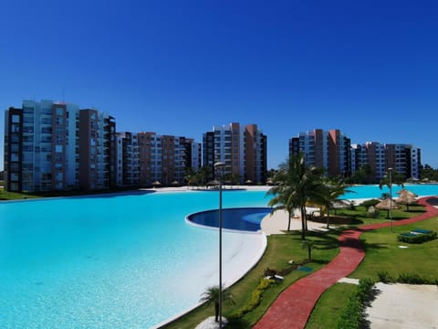 Property building, Swimming pool