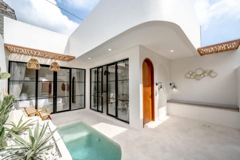 Natural landscape, Pool view, Swimming pool, sunbed