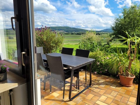 Spring, Day, Natural landscape, Garden, View (from property/room), Balcony/Terrace, Dining area, Garden view