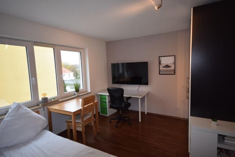 TV and multimedia, Dining area
